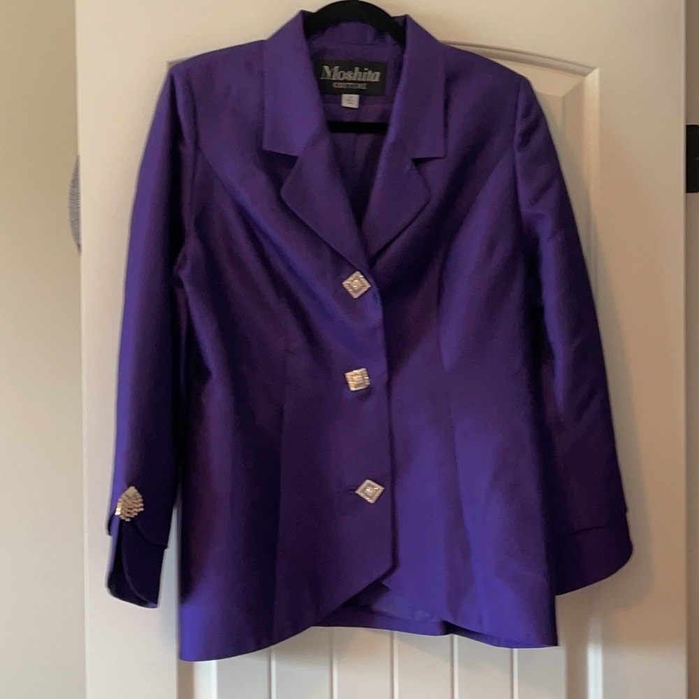 2 piece suit silk very nice